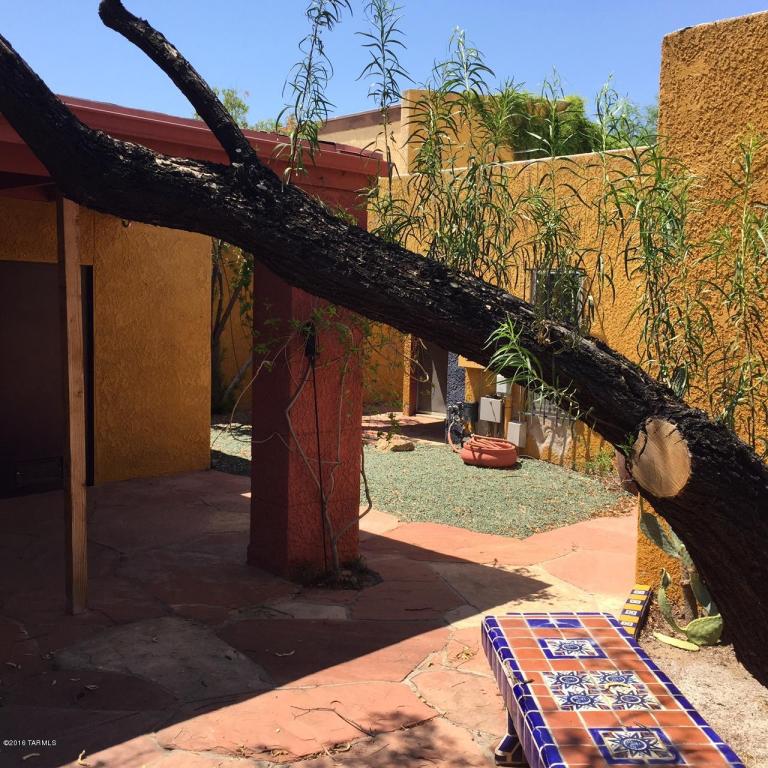 1322 W Placita Plata, Tucson, AZ 85745