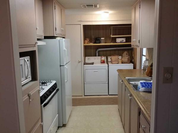 Park West Mobile Homes Estates3003 W Broadway #8Tucson, AZ 85745