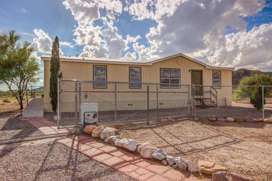 1749 W Mission, Tucson, AZ 85746
