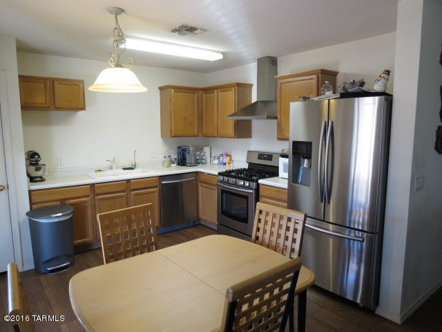 3715 W Nevil, Tucson, AZ 85746
