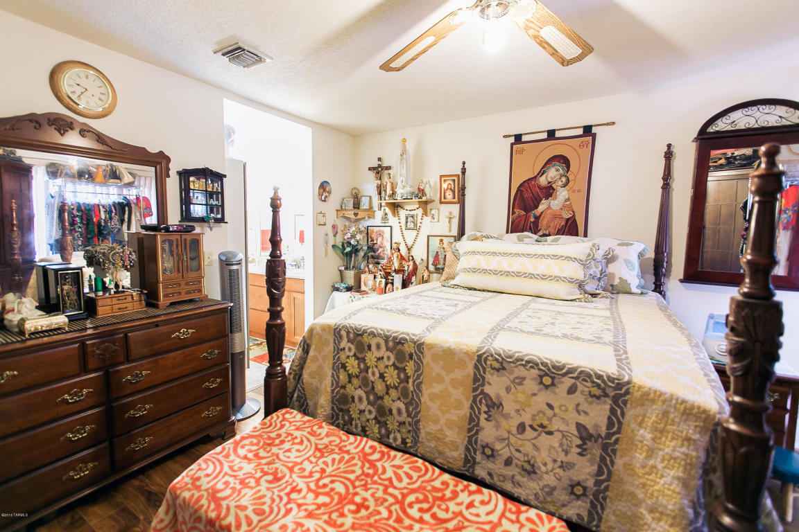3081 W Camino Fresco, Tucson, AZ 85746