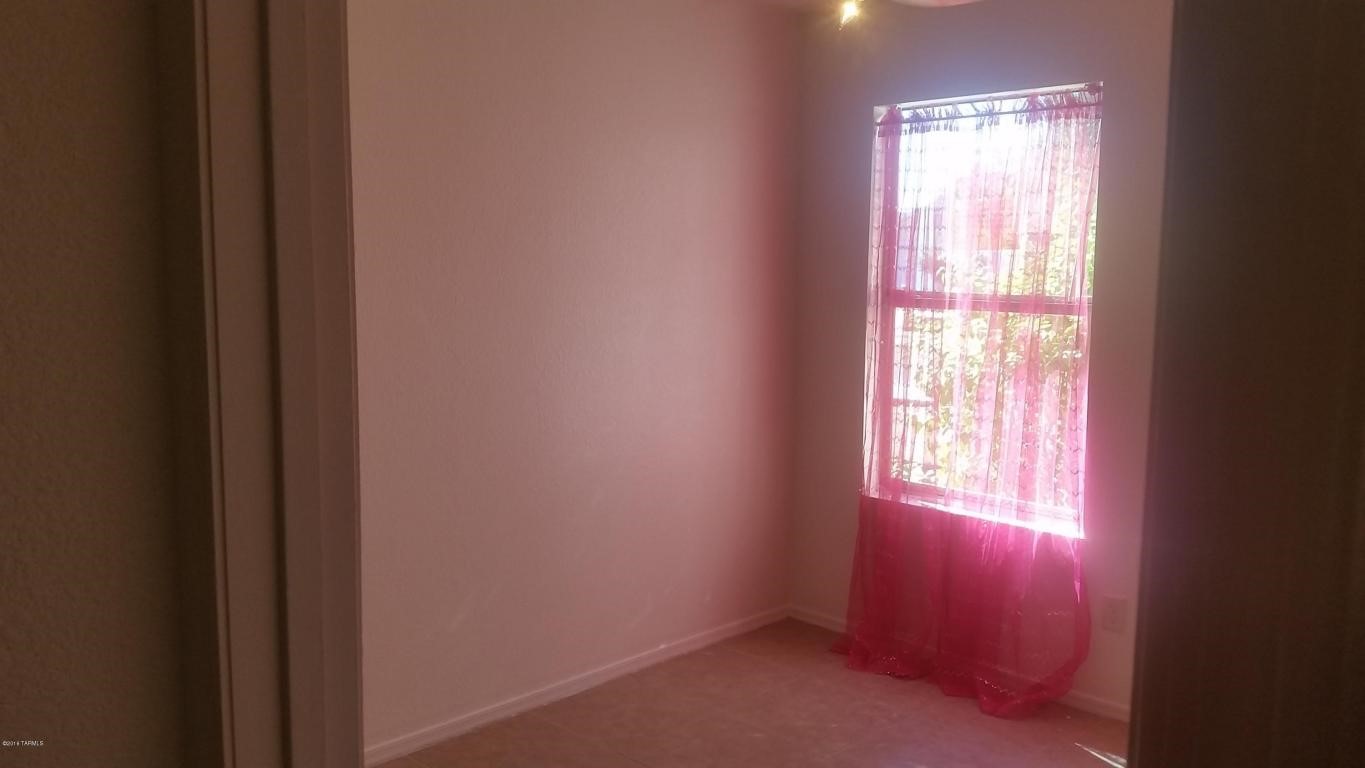 6221 S Sarah Elizabeth Drive, Tucson, AZ 85746
