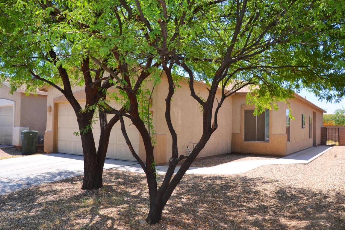5352 S Via Tres Rios, Tucson, AZ 85746