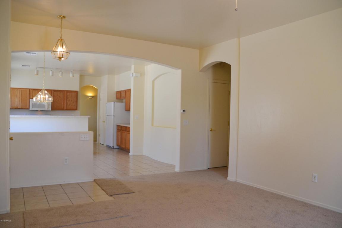 5352 S Via Tres Rios, Tucson, AZ 85746