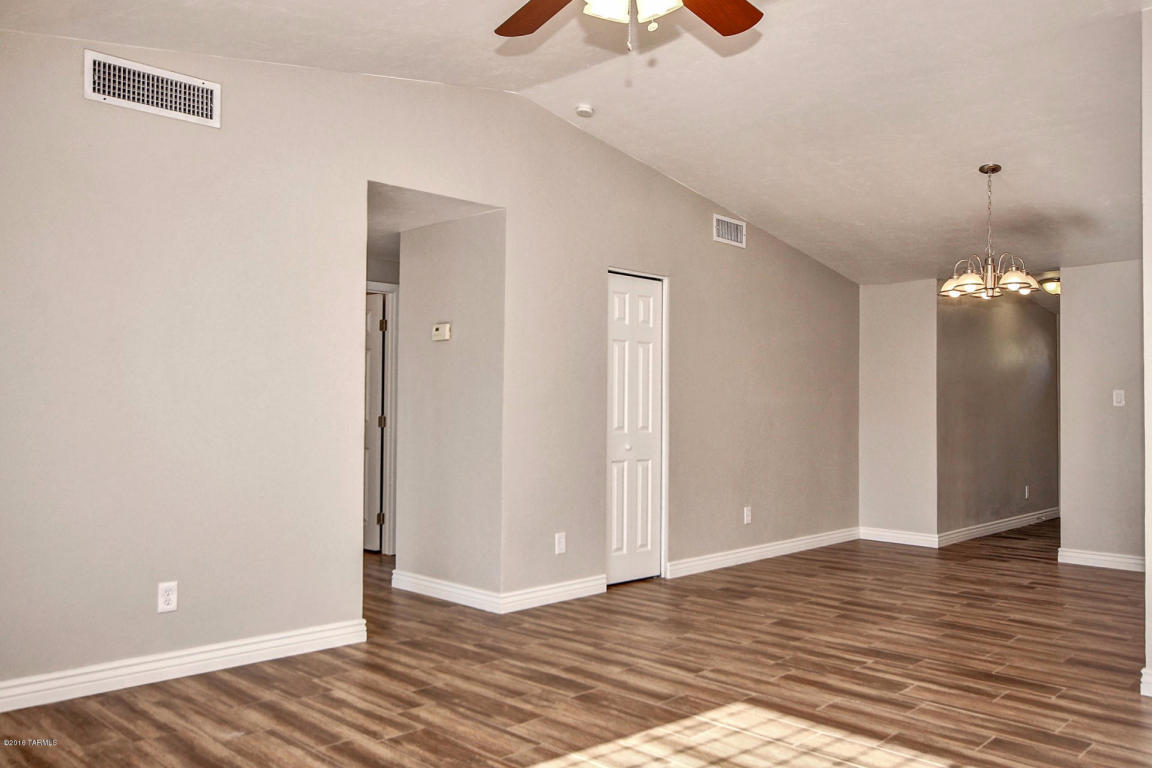 2610 W Vereda De La Manana, Tucson, AZ 85746