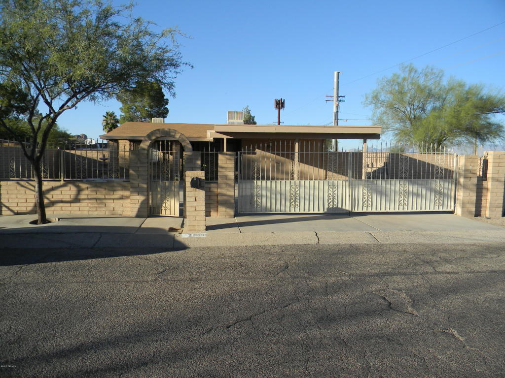 2900 W Calle Pajarito N, Tucson, AZ 85746