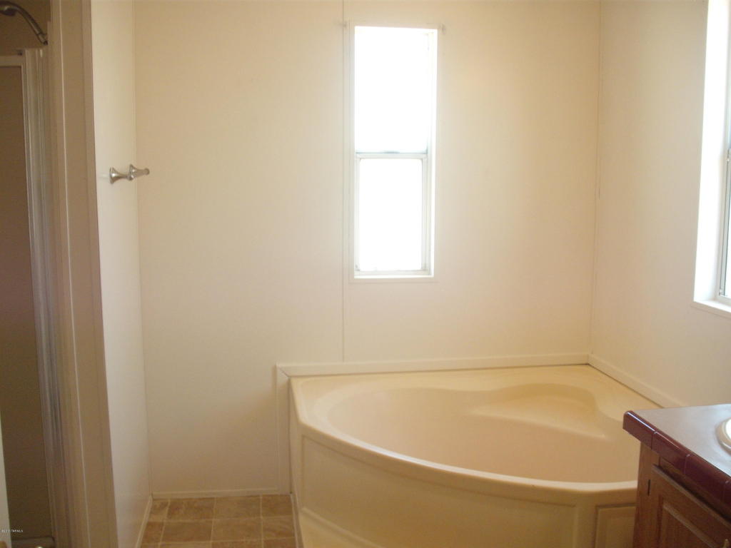 1878 W Mission, Tucson, AZ 85746