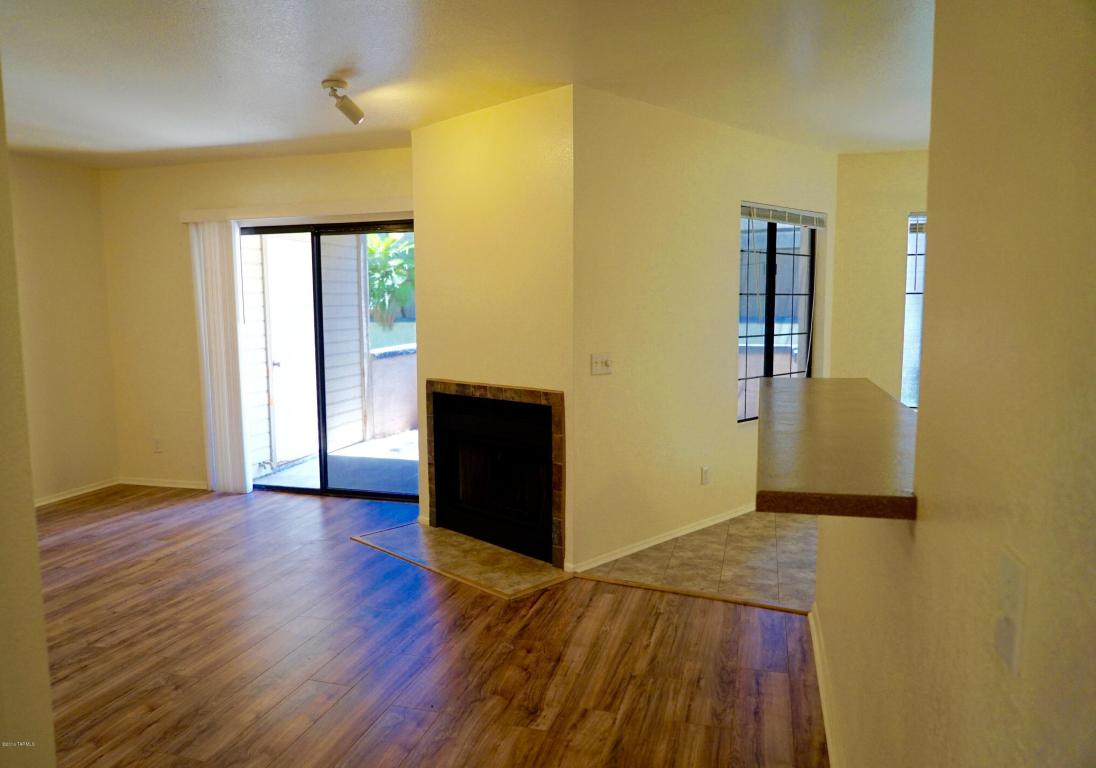 1709 W Midvale Village, Tucson, AZ 85746