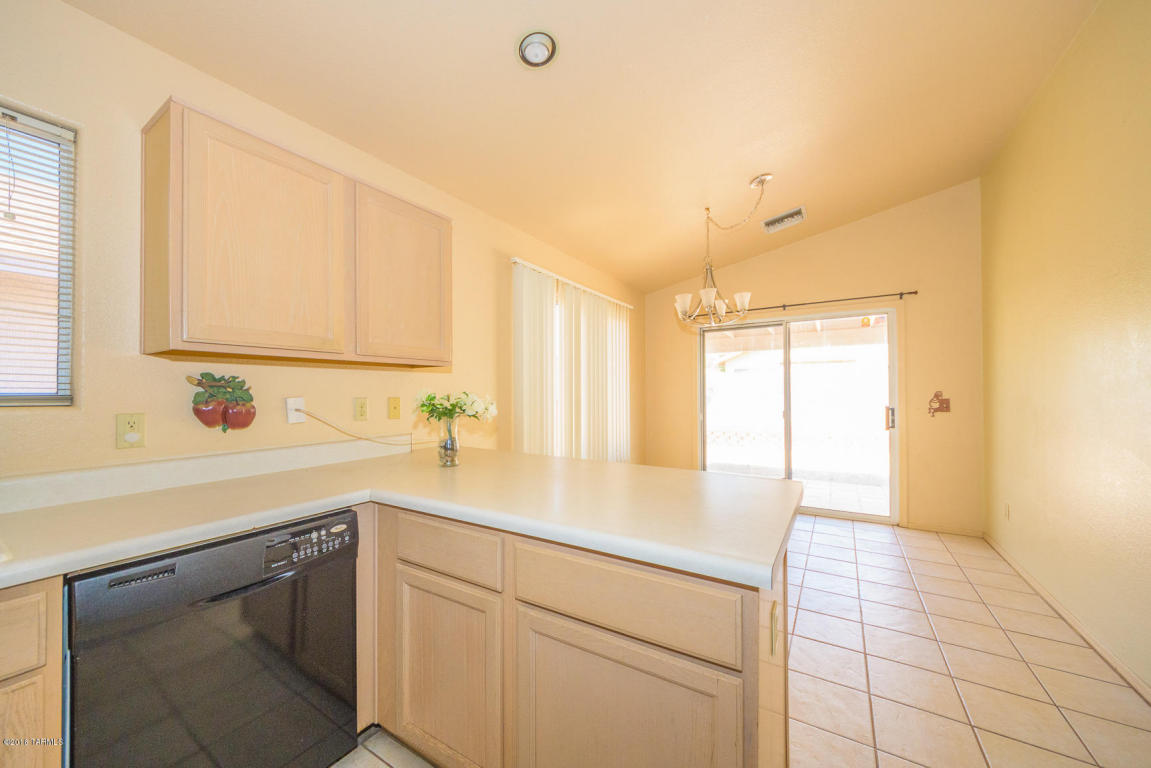 10219 E Paseo Juan Tabo, Tucson, AZ 85747