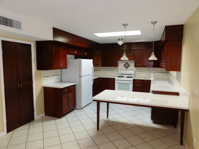 2231 N Arbor Vista PlTucson, AZ, 85749Pima County