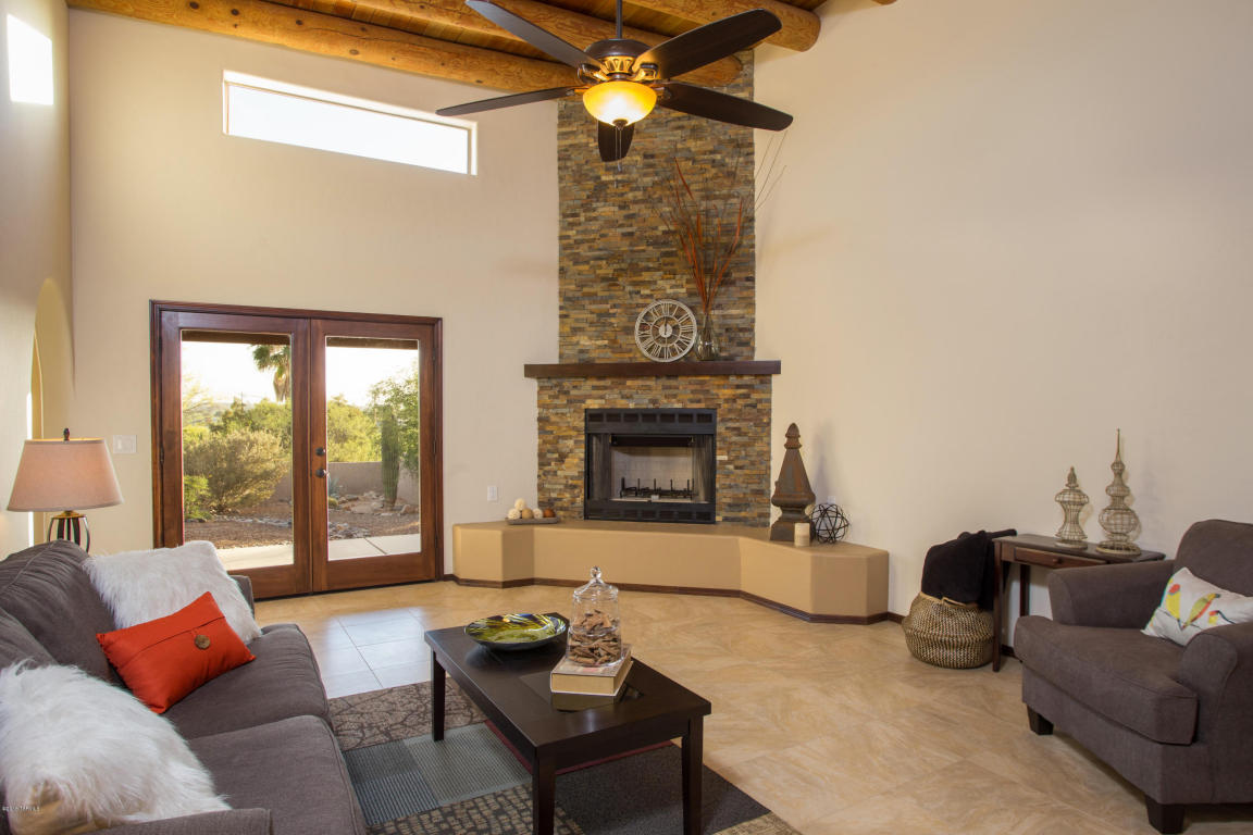 2460 N Buttercup, Tucson, AZ 85749