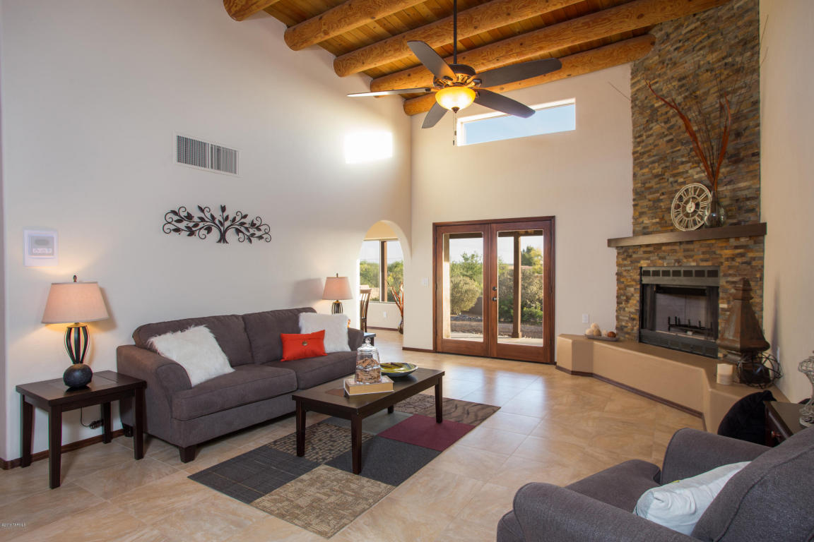 2460 N Buttercup, Tucson, AZ 85749
