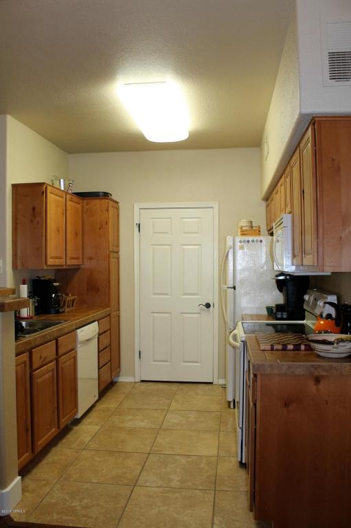 7050 E Sunrise, Tucson, AZ 85750