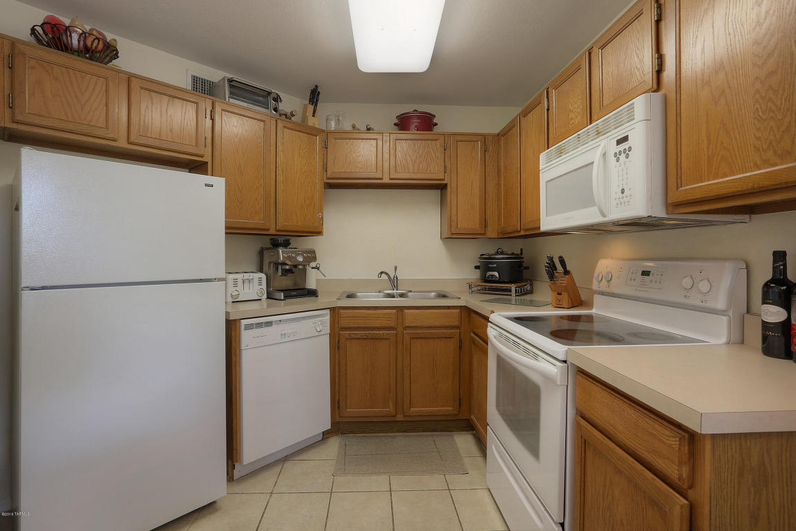 6655 N Canyon Crest, Tucson, AZ 85750