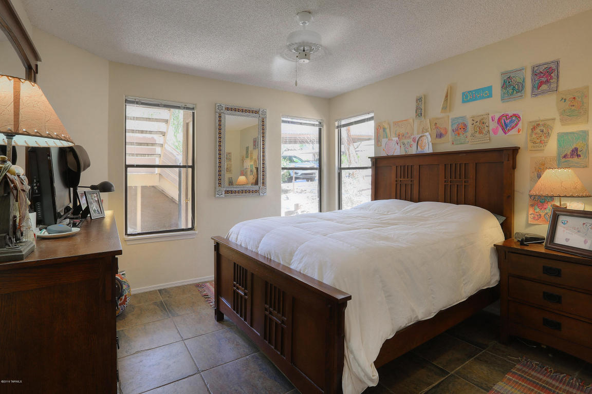 6655 N Canyon Crest, Tucson, AZ 85750
