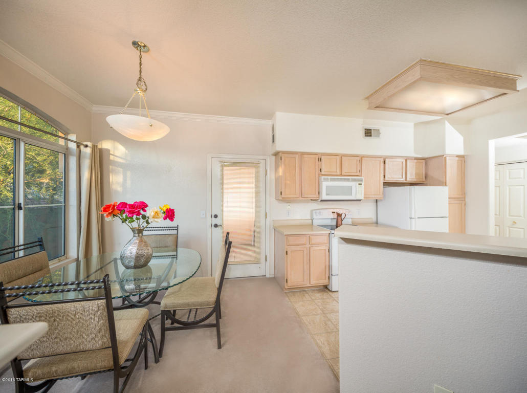 7050 E Sunrise, Tucson, AZ 85750