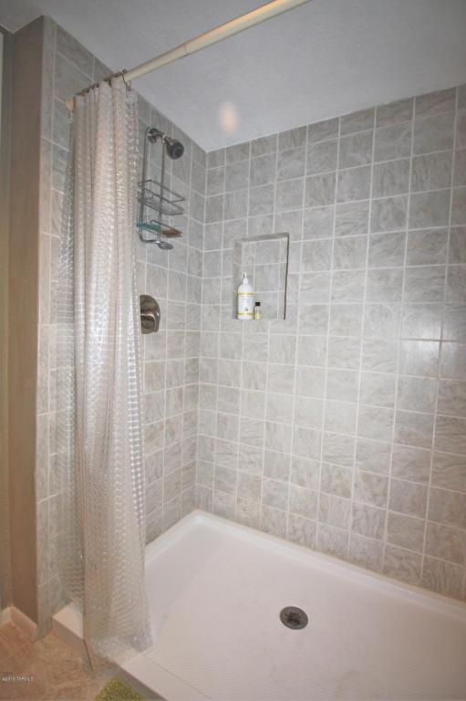 5051 N Sabino Canyon RdBldg 14, Tucson, AZ 85750