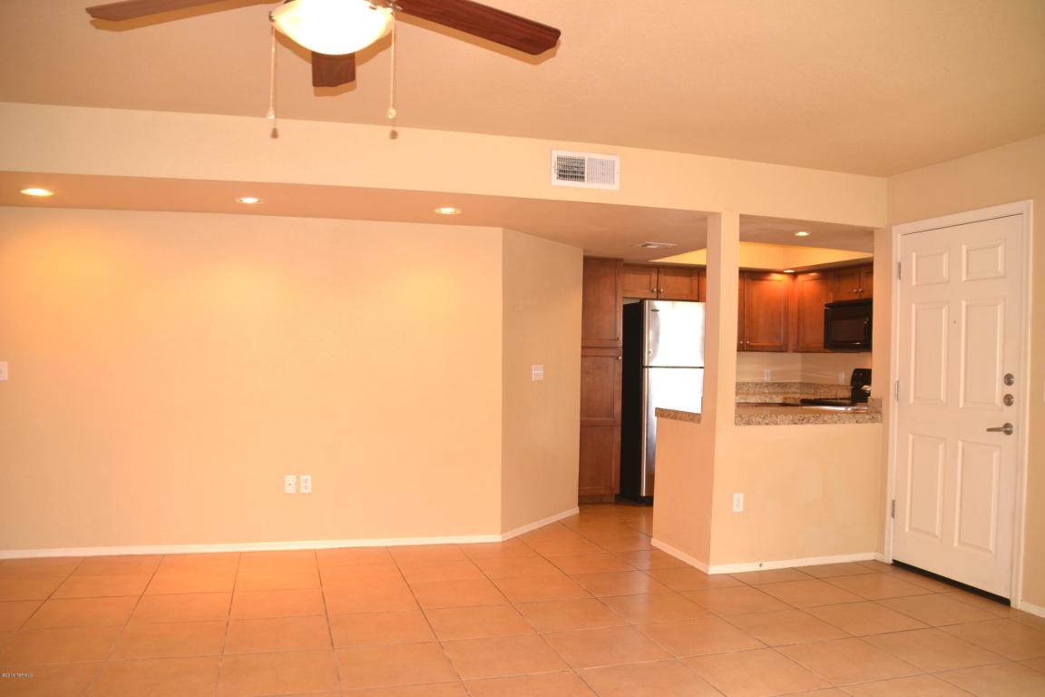 7255 E Snyder, Tucson, AZ 85750