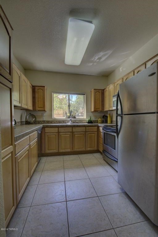 7050 E Sunrise Drive, Tucson, AZ 85750