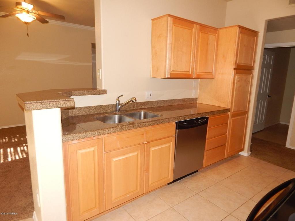 7050 E Sunrise, Tucson, AZ 85750