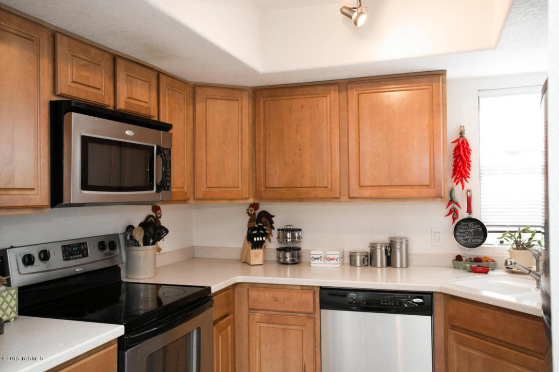 5855 N Kolb, Tucson, AZ 85750