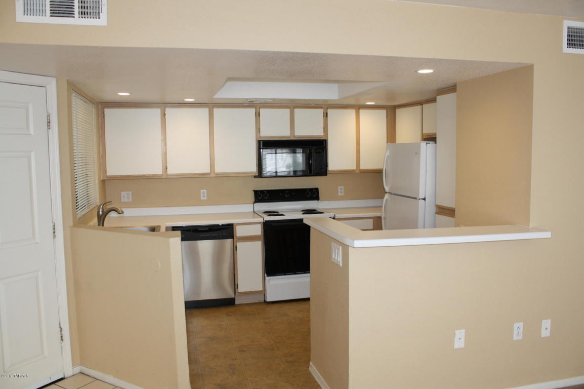 7255 E Snyder, Tucson, AZ 85750