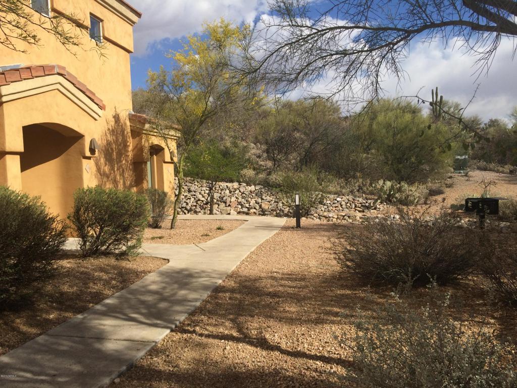 7050 E Sunrise, Tucson, AZ 85750