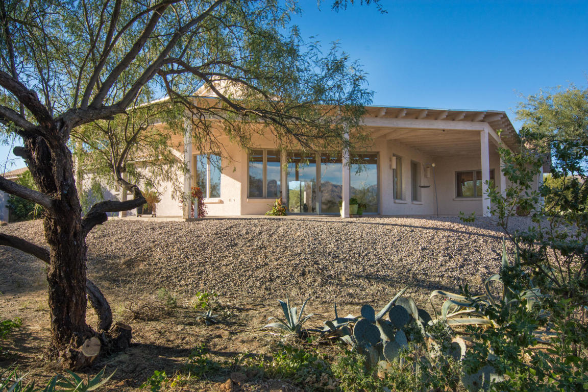 12830 N Lindbergh Drive, Oro Valley, AZ 85755