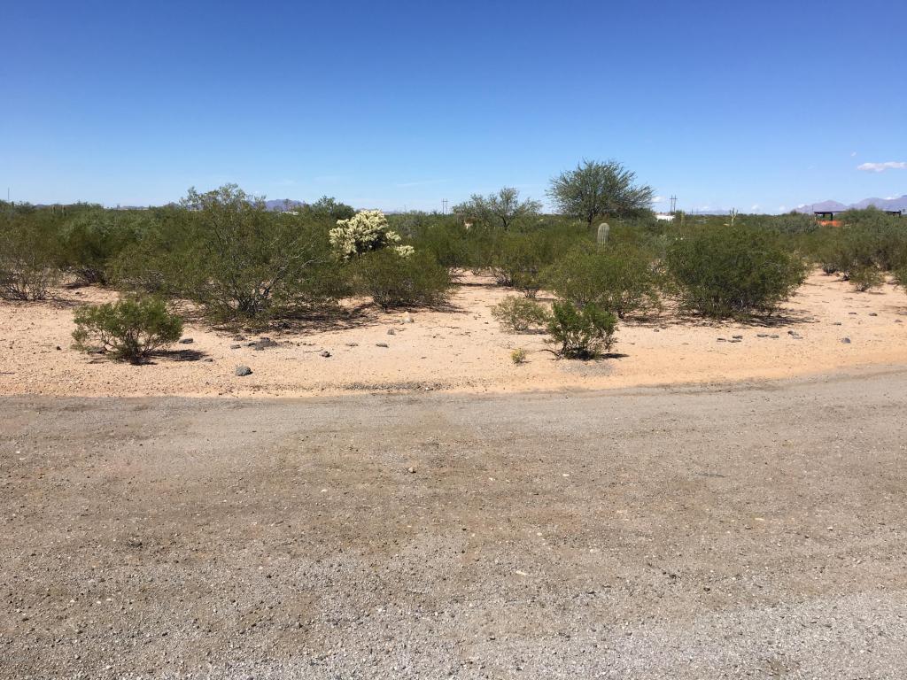 10625 S Knoll Crest, Tucson, AZ 85756
