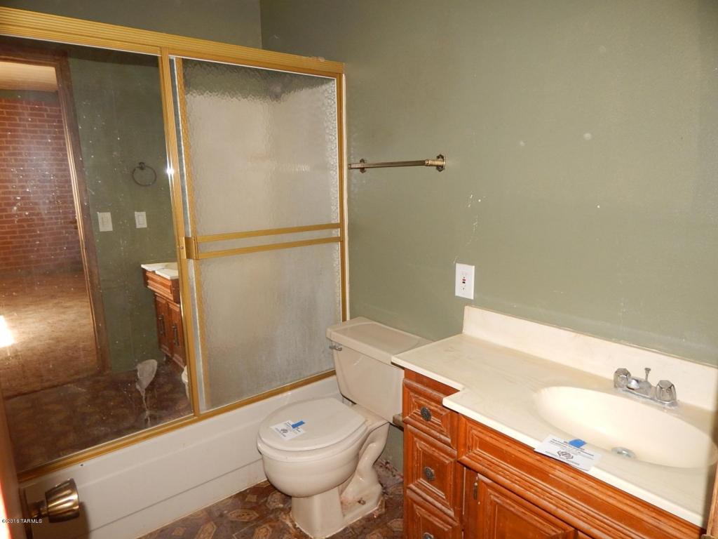 6905 S San Fernando, Tucson, AZ 85756