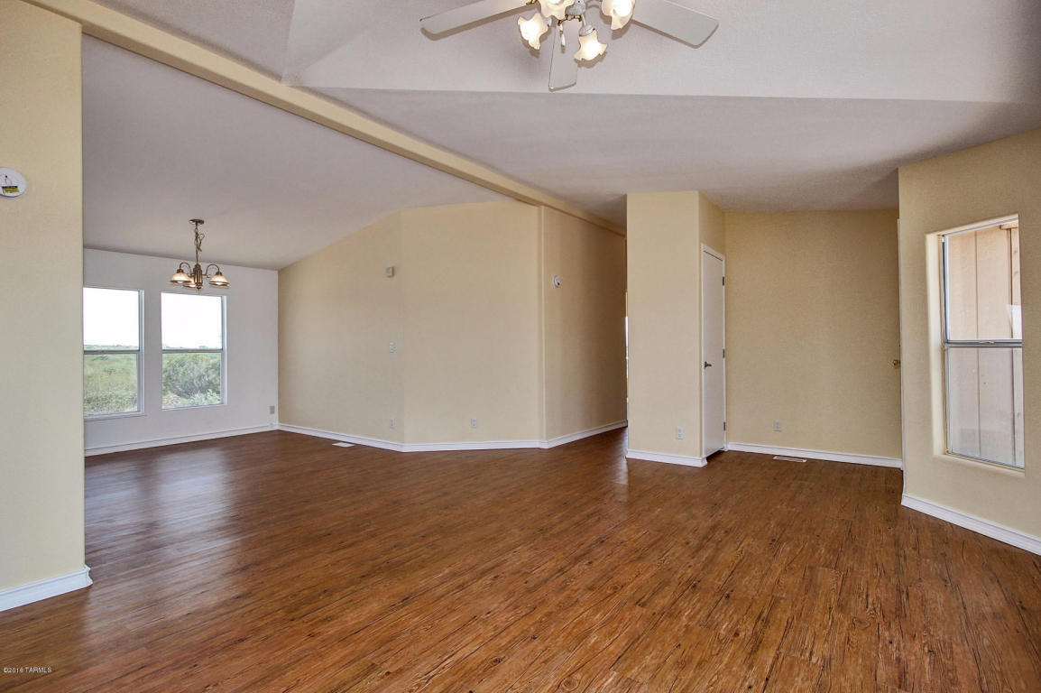 1800 E Summit Peak, Tucson, AZ 85756