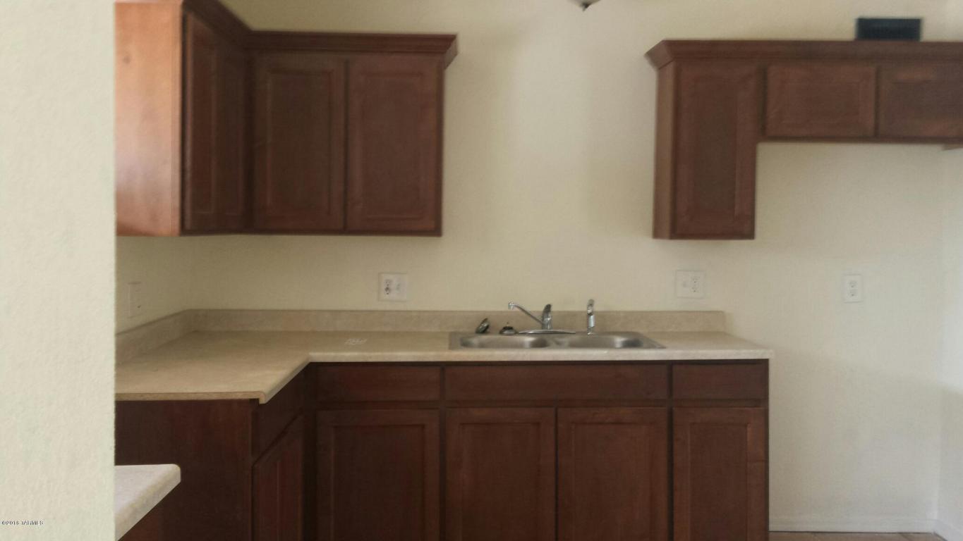 951 W Calle Castile, Tucson, AZ 85756