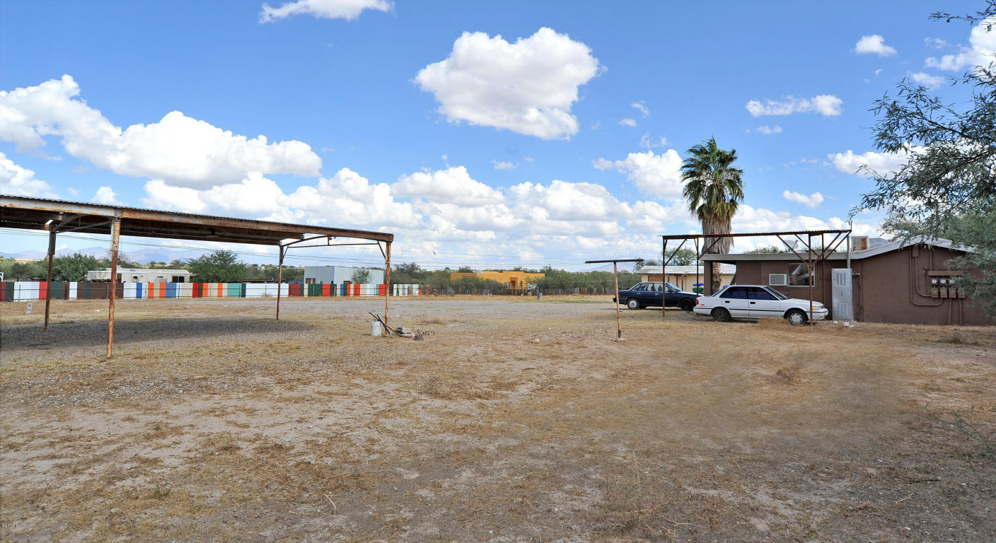 10473 S Nogales Highway, Tucson, AZ 85756