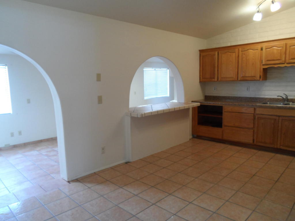 411 W Inez, Tucson, AZ 85756