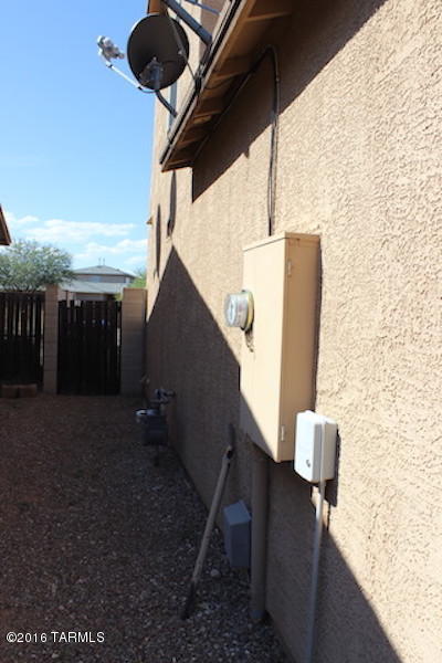 6988 S Goshawk, Tucson, AZ 85756