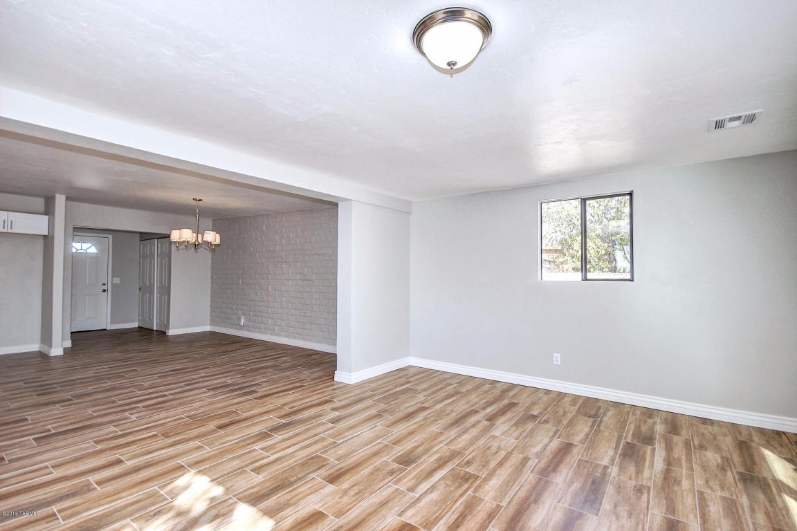 6781 S 12th, Tucson, AZ 85756