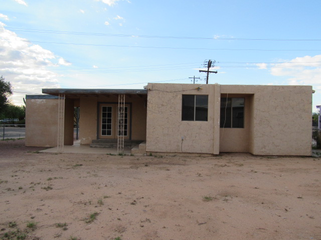 235 W Medina RdTucson, AZ, 85756Pima County