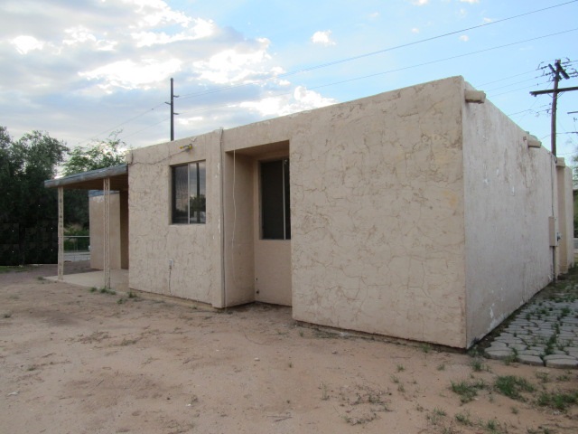 235 W Medina RdTucson, AZ, 85756Pima County