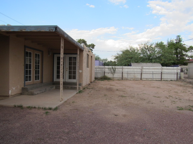 235 W Medina RdTucson, AZ, 85756Pima County