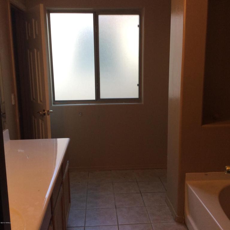 7178 S Oakbank, Tucson, AZ 85757