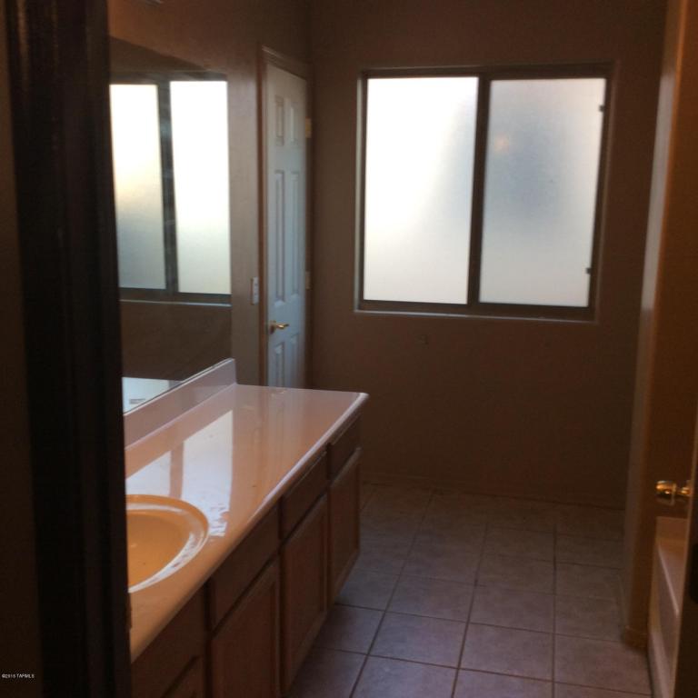 7178 S Oakbank, Tucson, AZ 85757