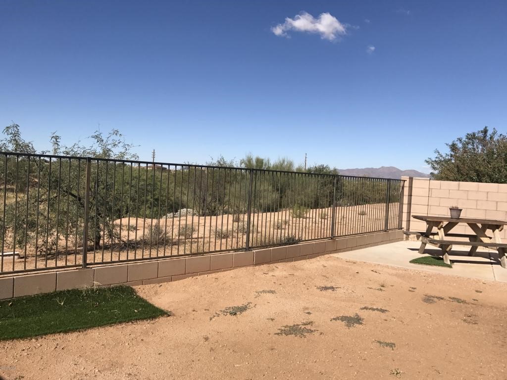7384 S Dark Sands Drive, Tucson, AZ 85757