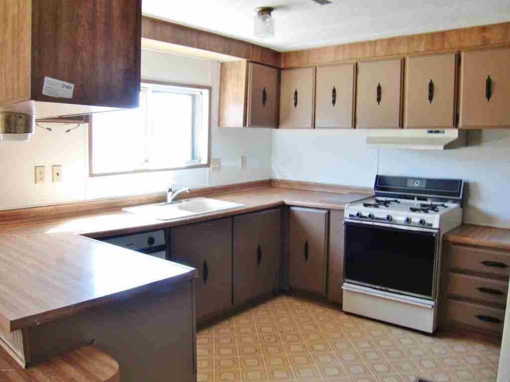 1785 Cox Drive, Show Low, AZ 85901