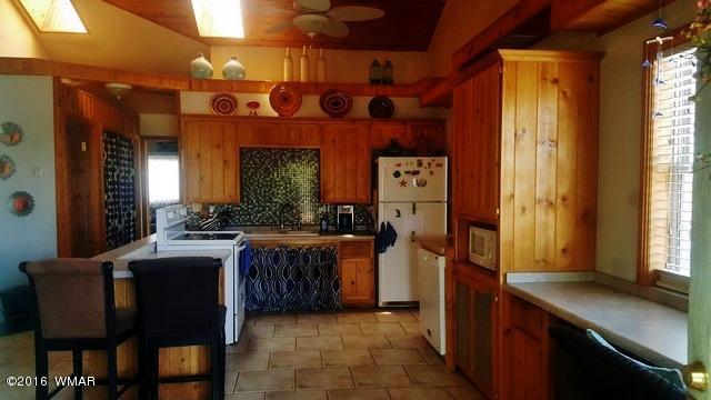 8431 Ridge Drive, Show Low, AZ 85901