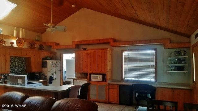 8431 Ridge Drive, Show Low, AZ 85901