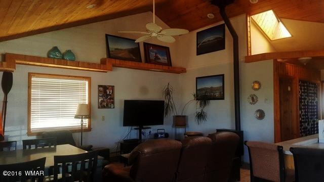 8431 Ridge Drive, Show Low, AZ 85901