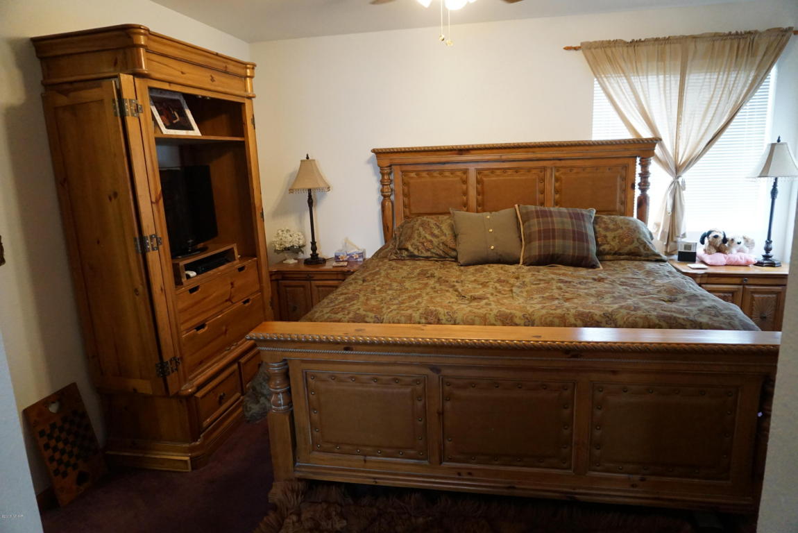 8361 LONE PINE Drive, Show Low, AZ 85901