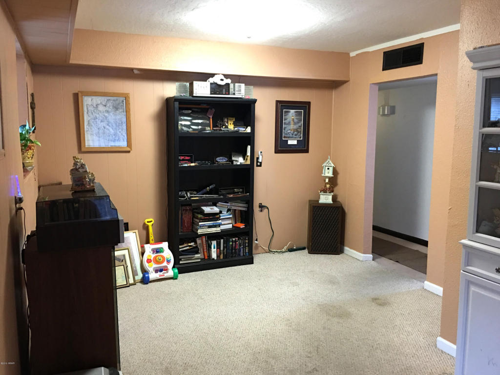 421 W Stratton, Show Low, AZ 85901