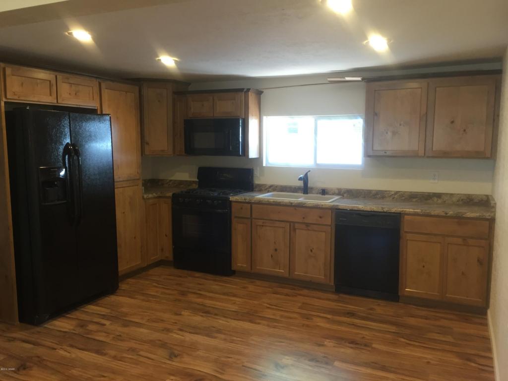 4390 LARKSPUR Drive, Show Low, AZ 85901