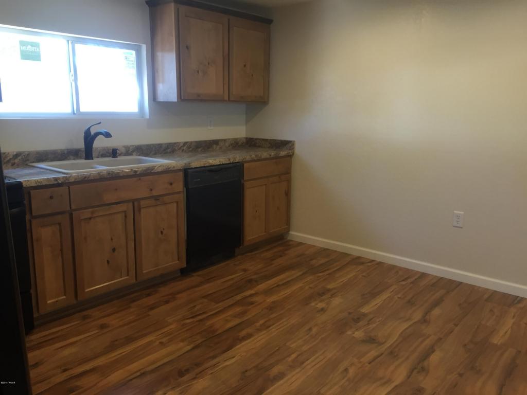 4390 LARKSPUR Drive, Show Low, AZ 85901